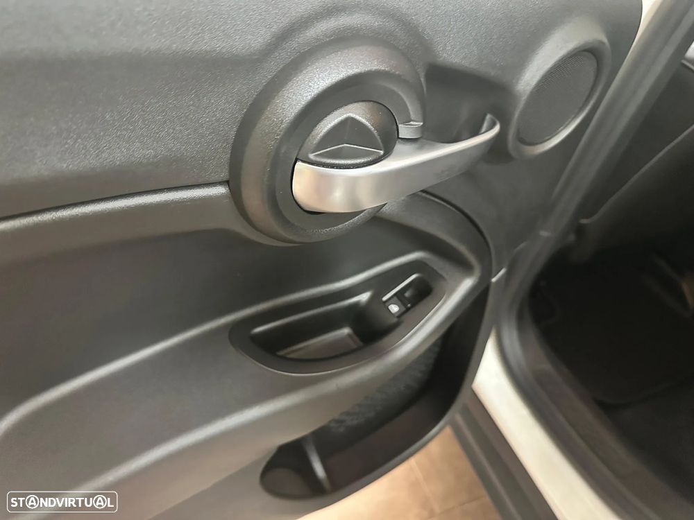 Fiat 500X 1.3 MJ Cross - 26
