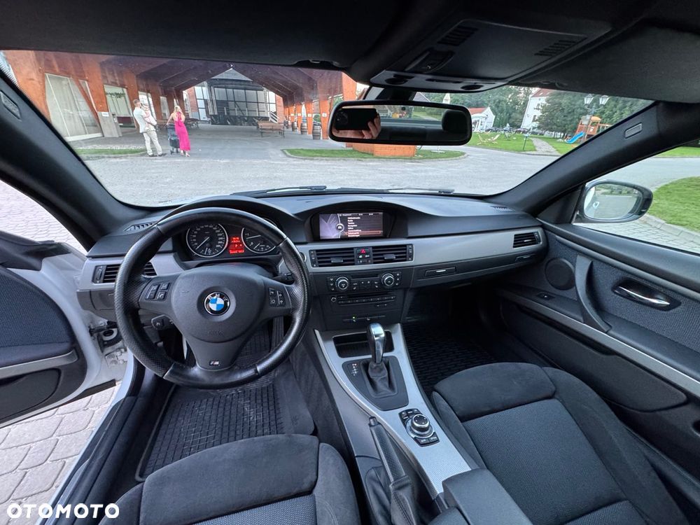 BMW Seria 3 - 25