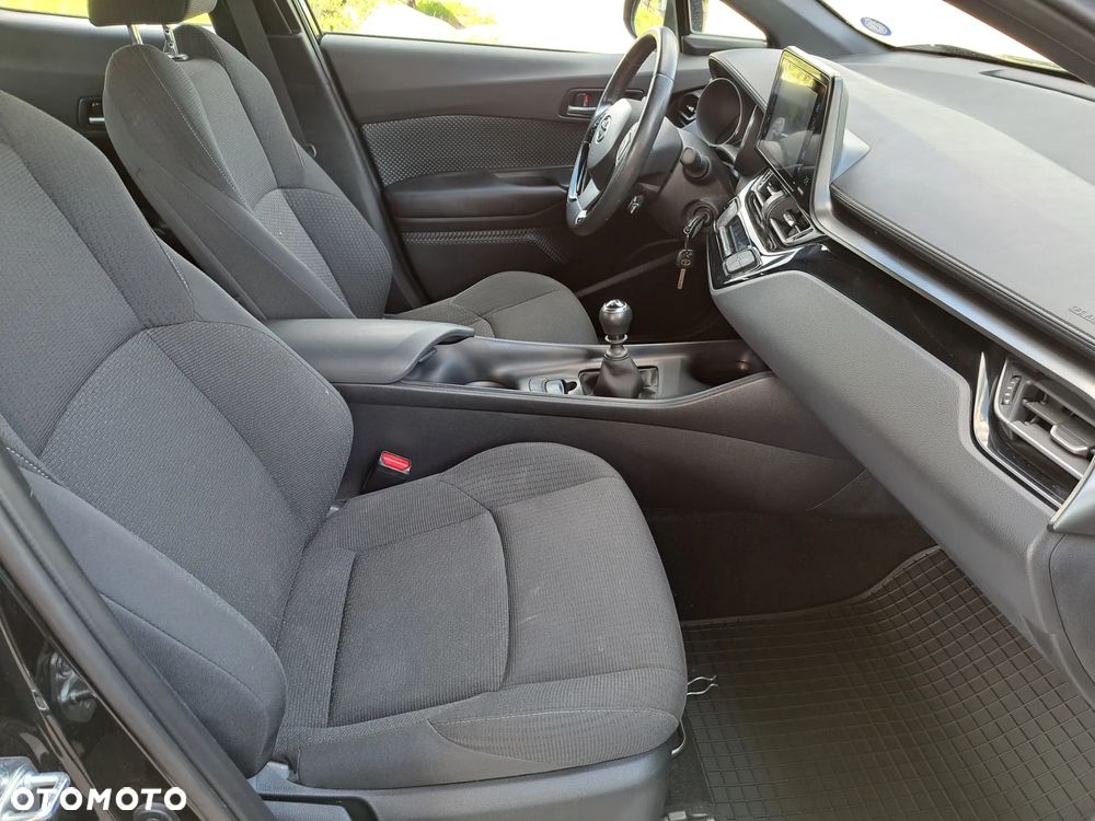 Toyota C-HR - 19