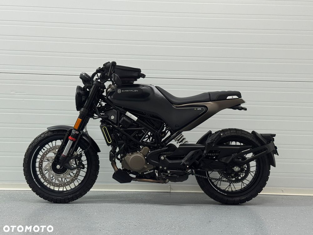 Husqvarna Svartpilen - 13
