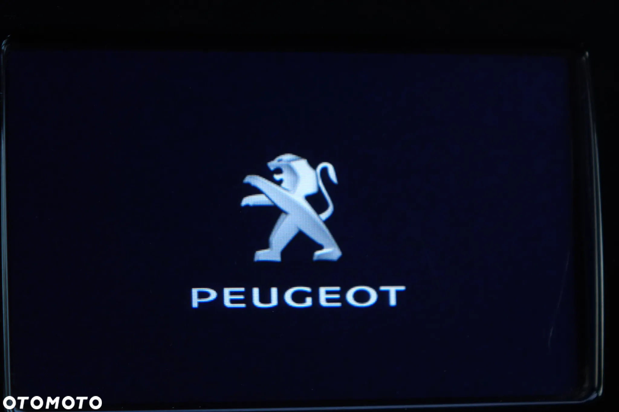 Peugeot Boxer 3.0 180KM 7-osobowy DOKA + skrzynia ładunkowa - 14
