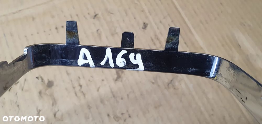 Ramka osłona lewarka tunelu dekor chrom Mercedes W169 169267061 - 8