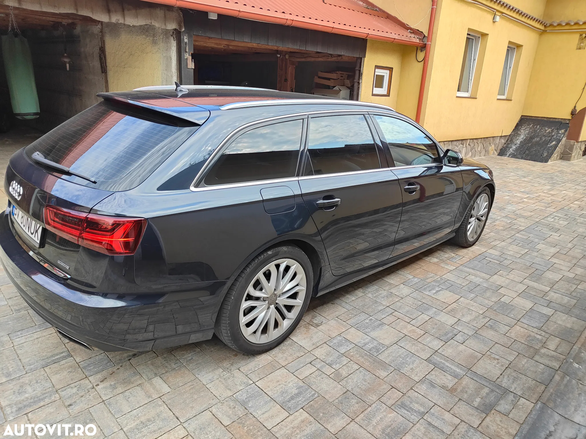 Audi A6 Avant 3.0 TDI quattro S tronic - 2