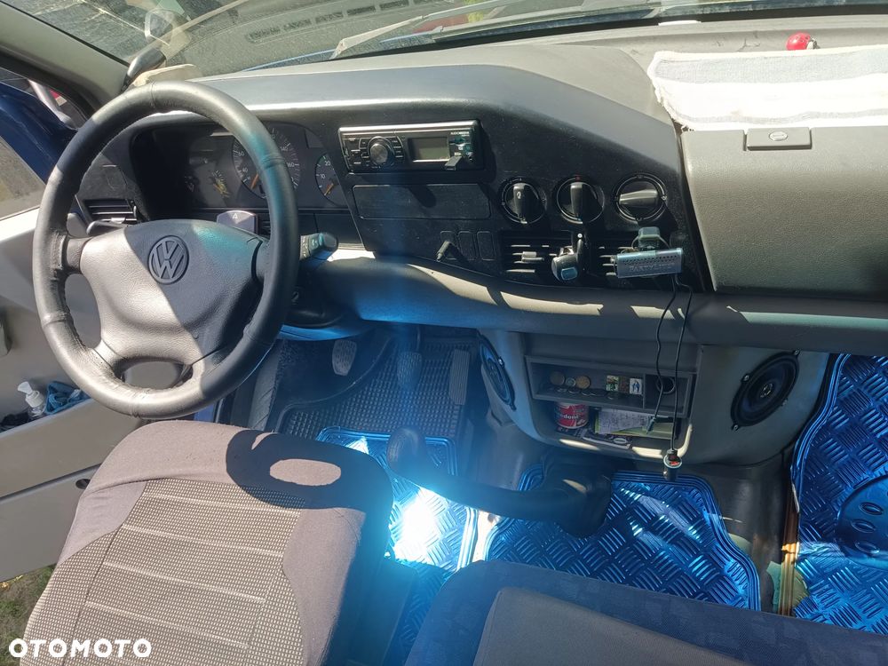 Volkswagen LT - 15