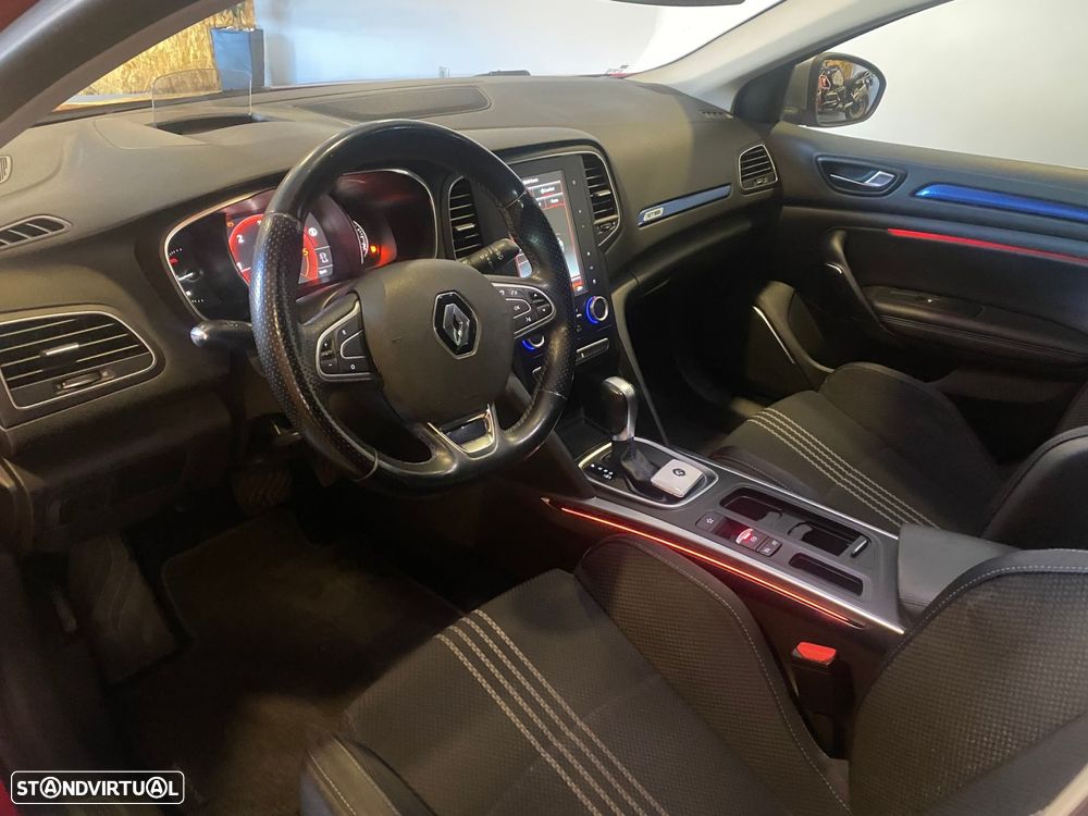 Renault Mégane Sport Tourer 1.5 dCi GT Line EDC J18 - 33