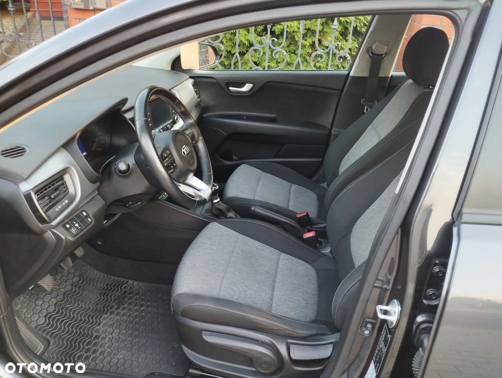 Kia Stonic 1.2 Dream-Team Edition - 13