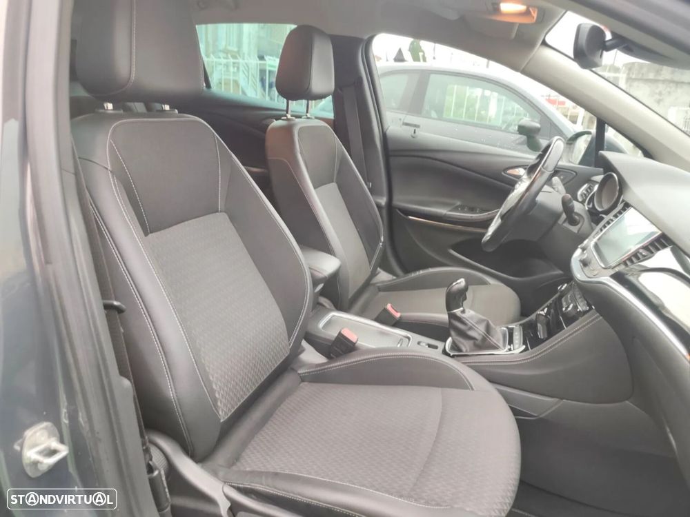 Opel Astra 1.6 CDTi Cosmo Start/Stop - 35