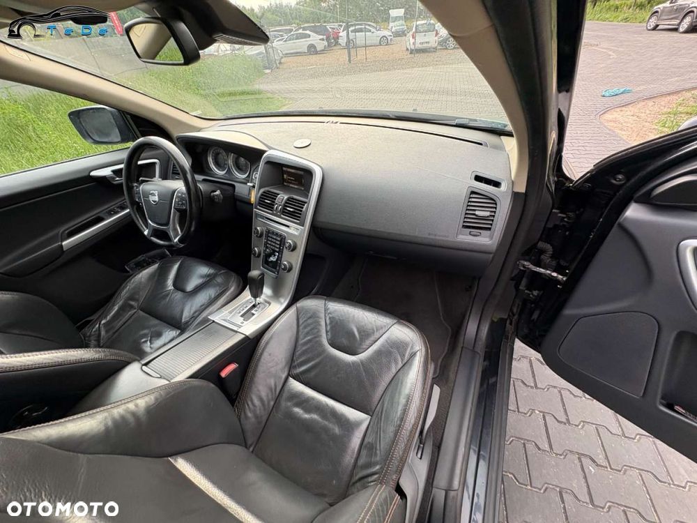 Volvo XC 60 2.4D AWD Summum - 31