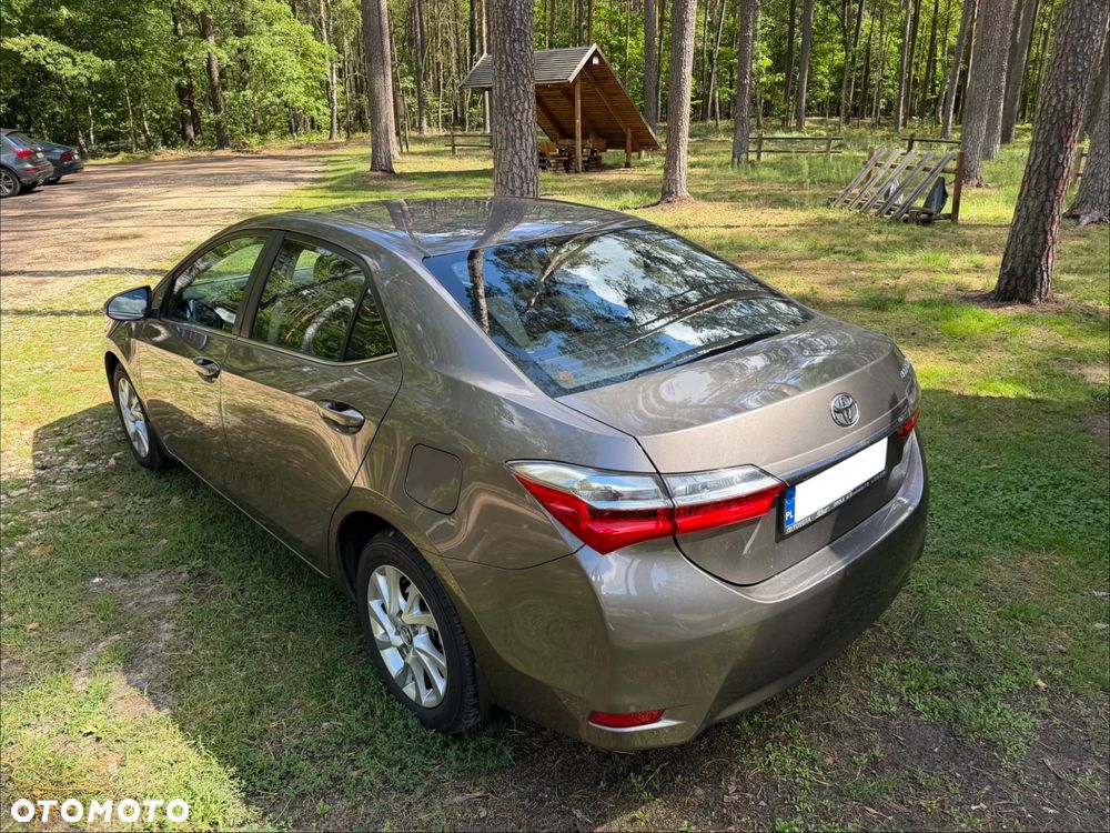 Toyota Corolla 1.6 Premium EU6 - 6