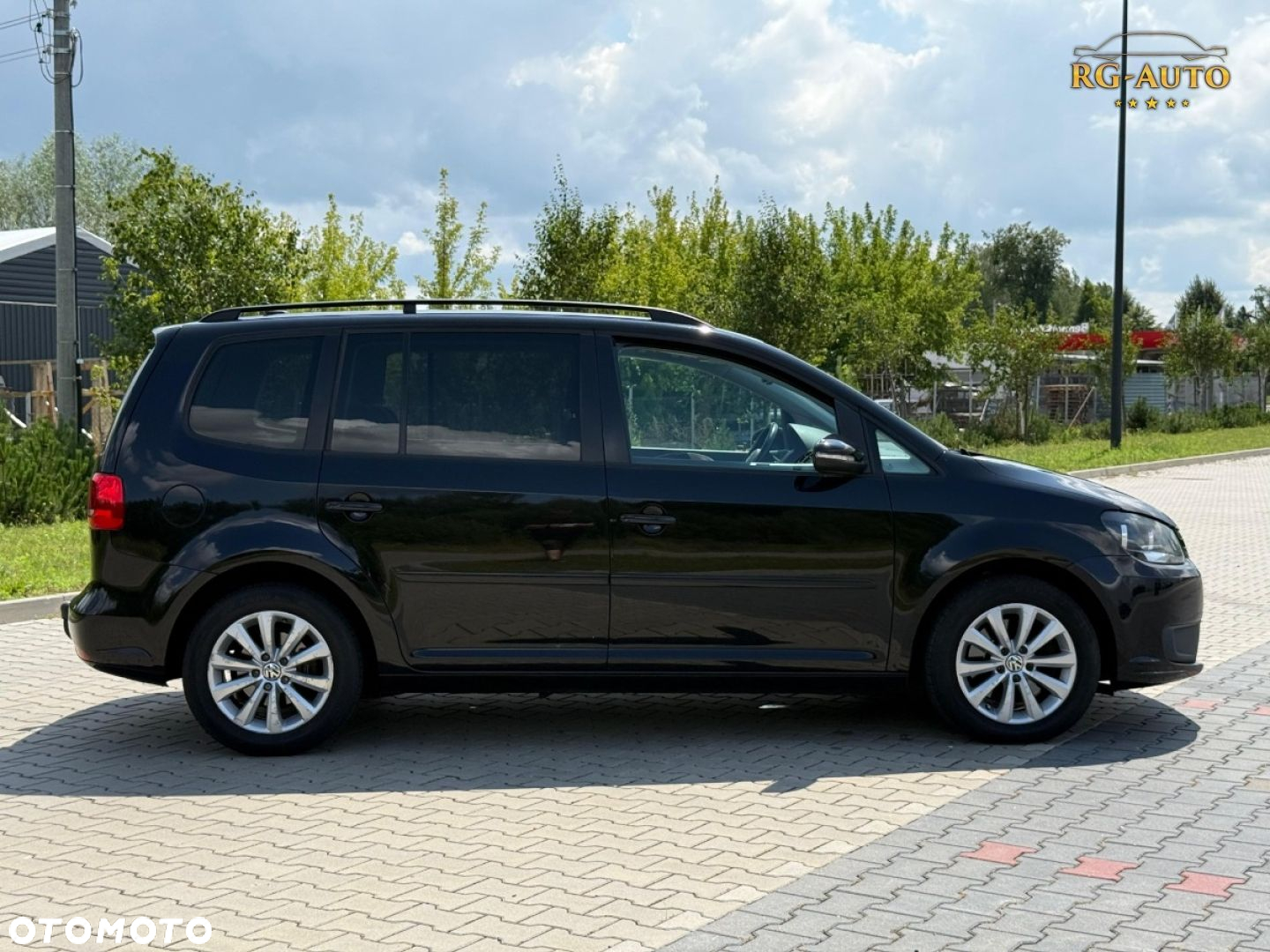 Volkswagen Touran - 6