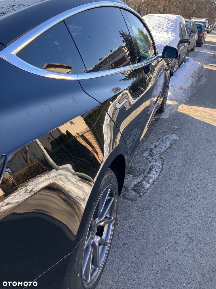 Tesla Model 3 Standard Reichweite Plus Hinterradantrieb - 6