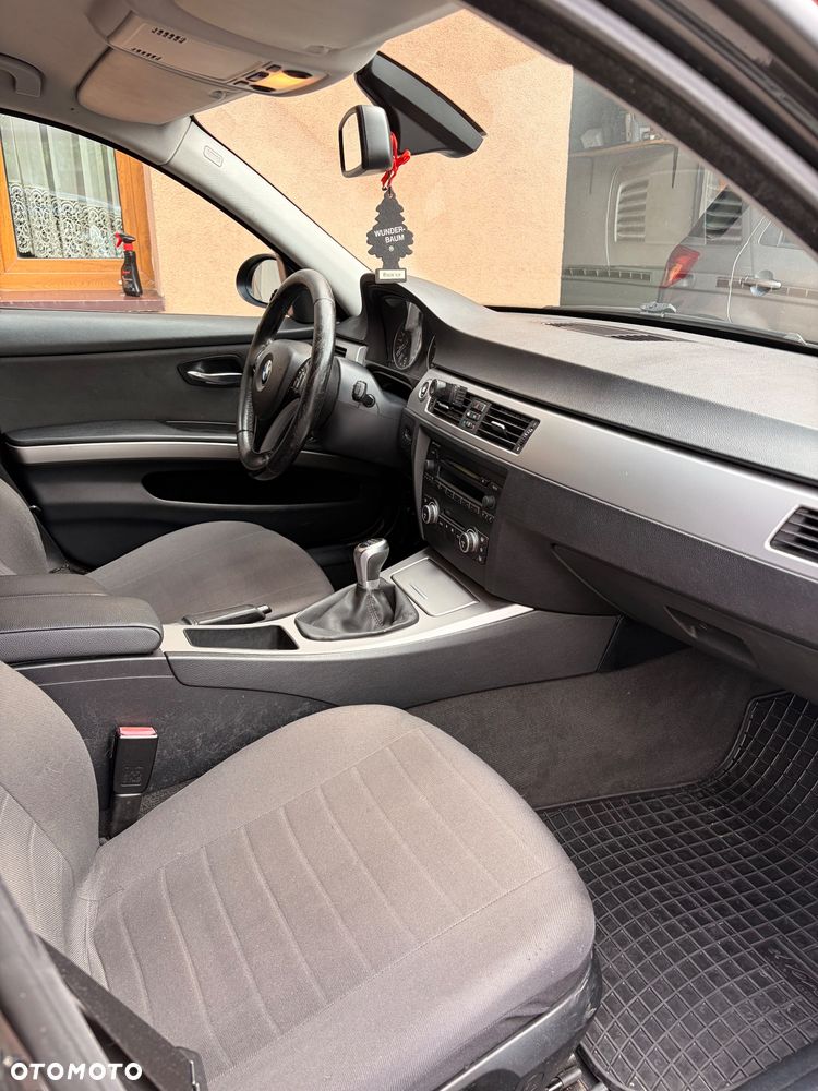 BMW Seria 3 - 9