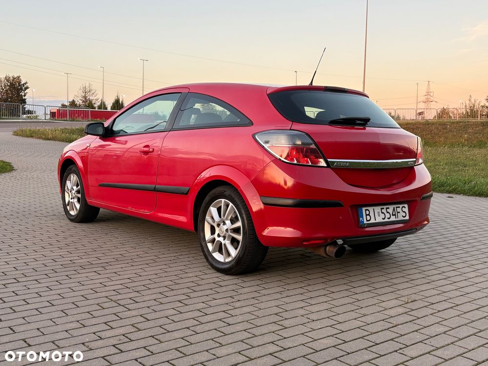 Opel Astra 2005 photo 4