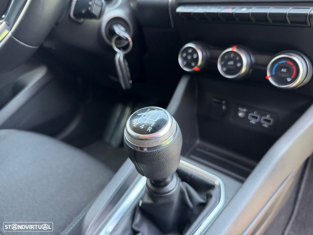Renault Clio 1.0 TCe Exclusive - 25