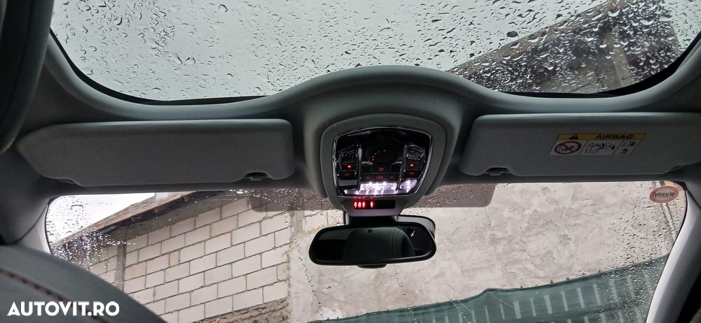 Peugeot 508 RXH Hybrid4 - 18