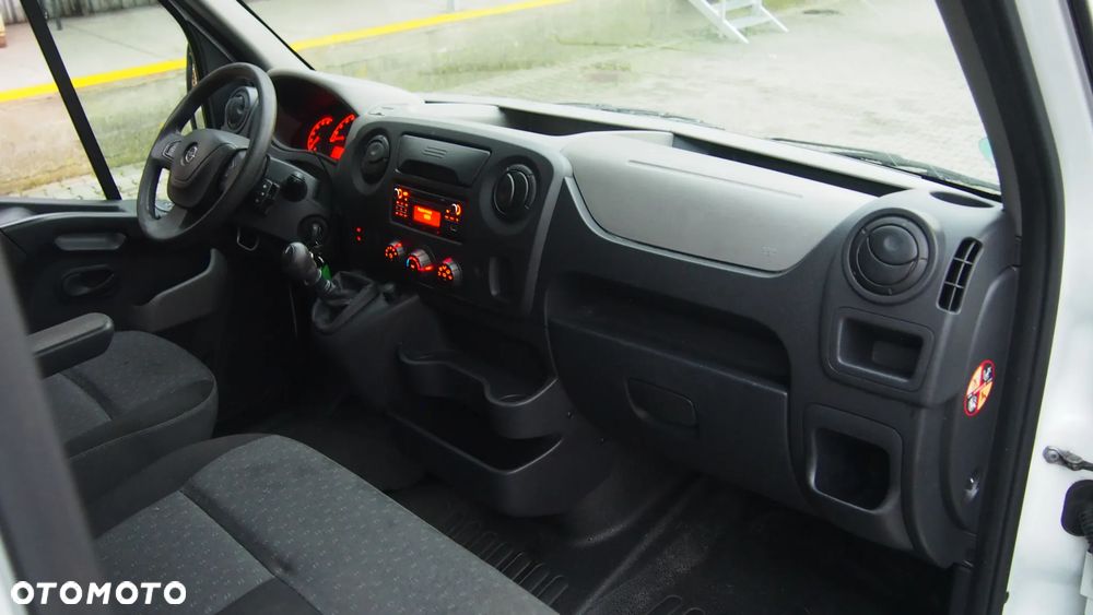 Opel Movano - 9