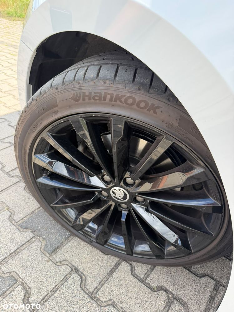 Skoda Superb 2.0 TDI Ambition DSG - 26