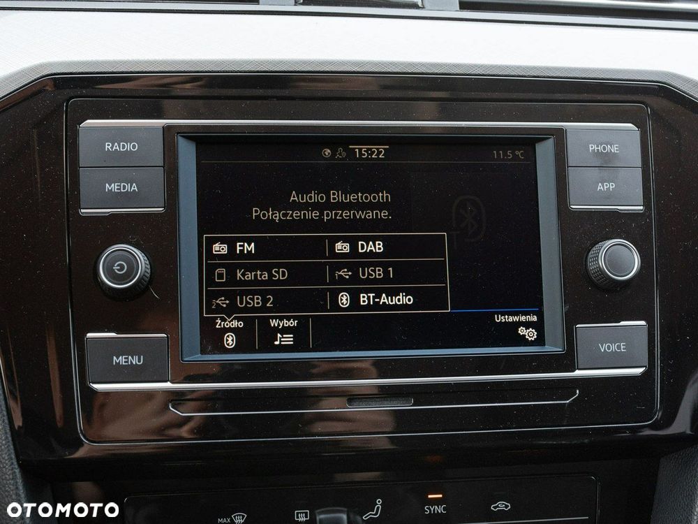 Volkswagen Passat - 19