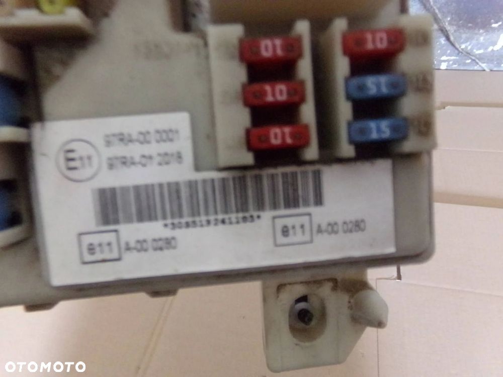 SKRZYNKA BEZPIECZNIKÓW MODUŁ FOCUS MK2 C-MAX - 3