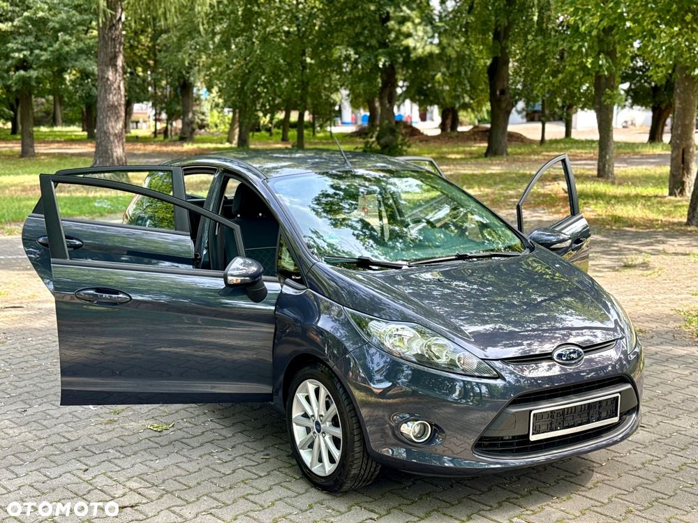 Ford Fiesta 1.25 Champions Edition - 10