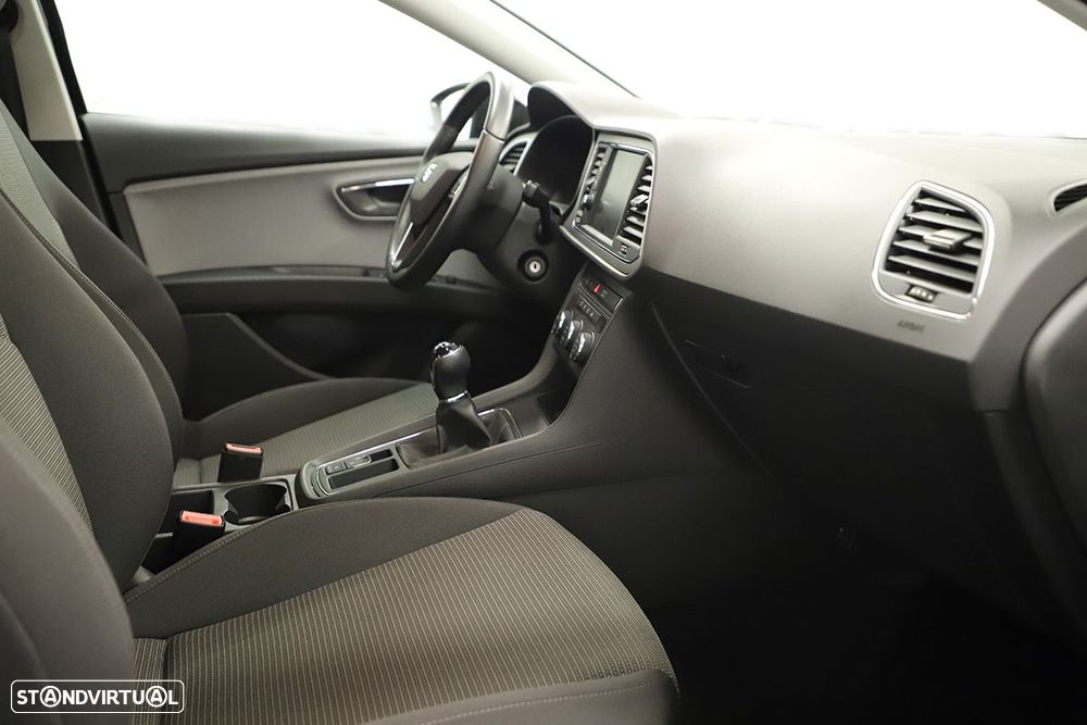 SEAT Leon ST 1.6 TDI Reference S/S - 17