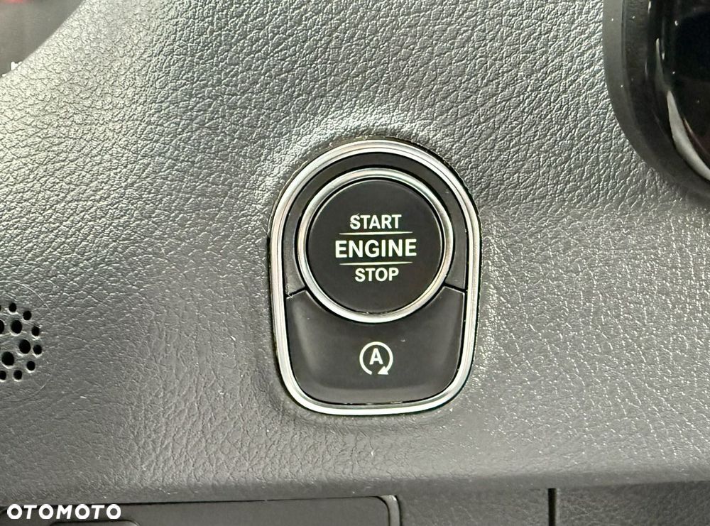 Mercedes-Benz Sprinter - 28