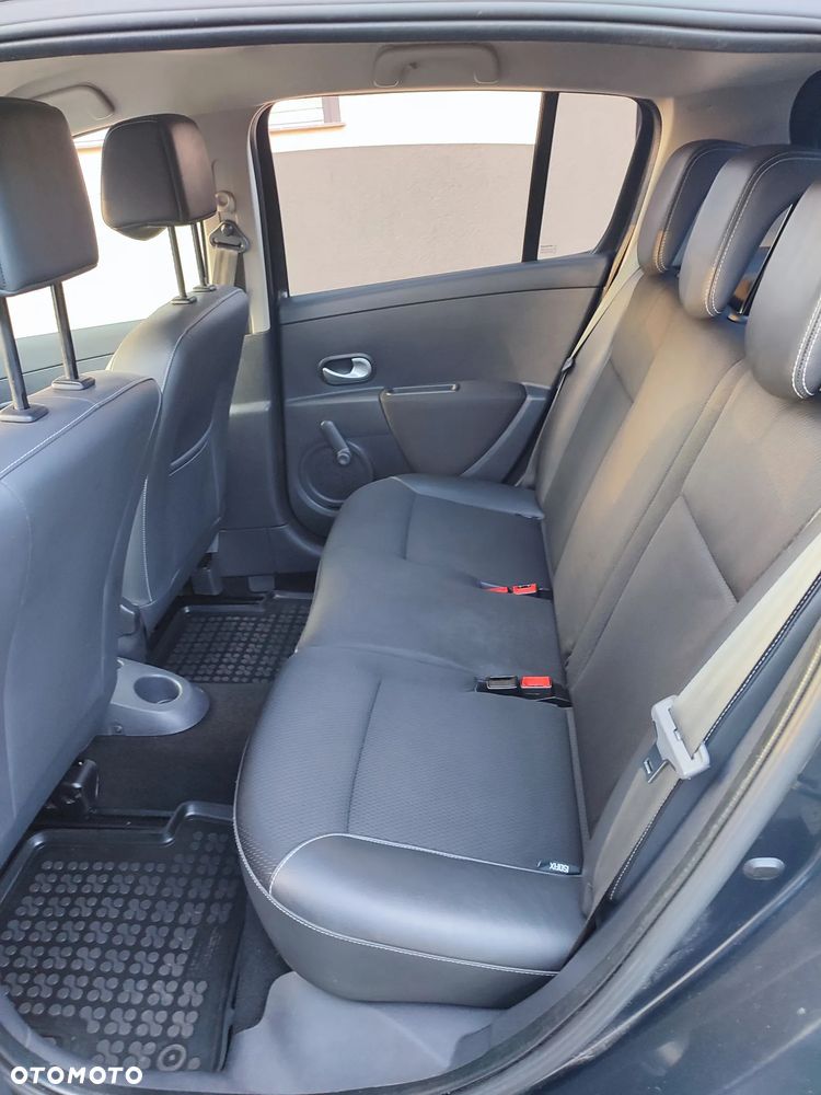 Renault Clio 2.0 16V ESP Exception - 2