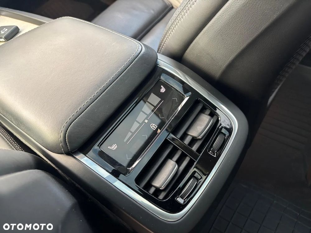 Volvo XC 60 T5 AWD Geartronic Inscription - 18