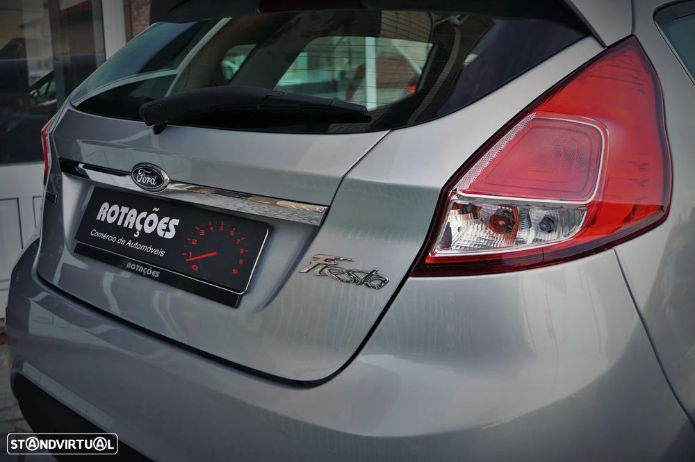 Ford Fiesta 1.5 TDCi Titanium - 39