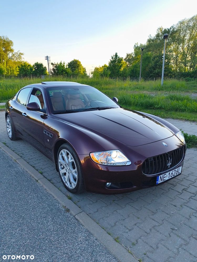 Maserati Quattroporte - 13