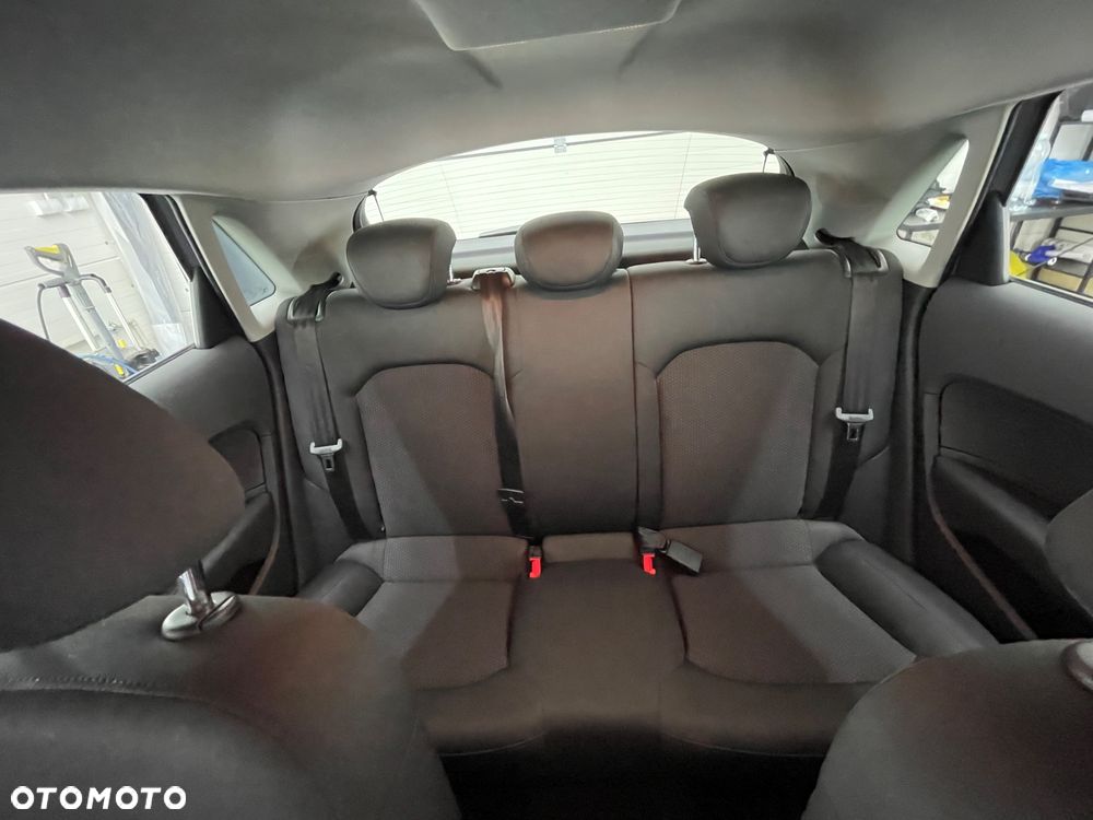 Audi A1 Sportback 1.6 TDI S tronic S line edition - 22