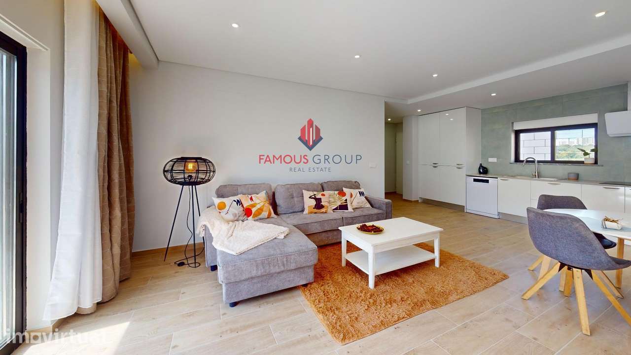 Apartamento T2 totalmente remodelado na Praia da Rocha - Grande imagem: 5/38