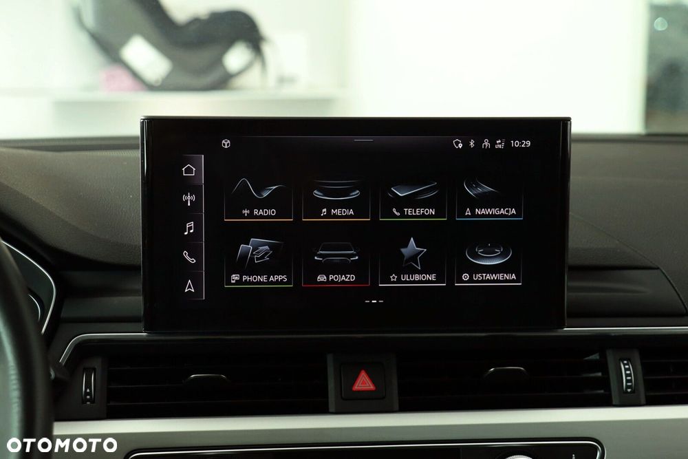 Audi A4 Limousine - 24
