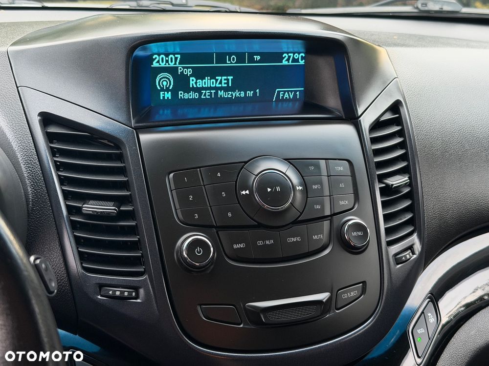Chevrolet Orlando - 32