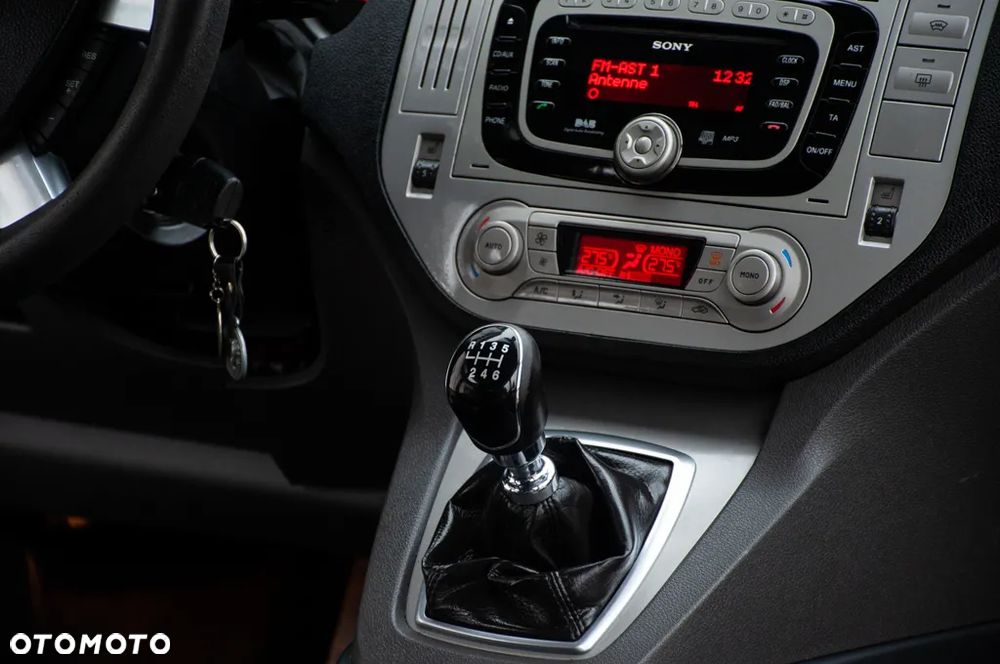 Ford C-MAX 2.0 TDCi Titanium - 35