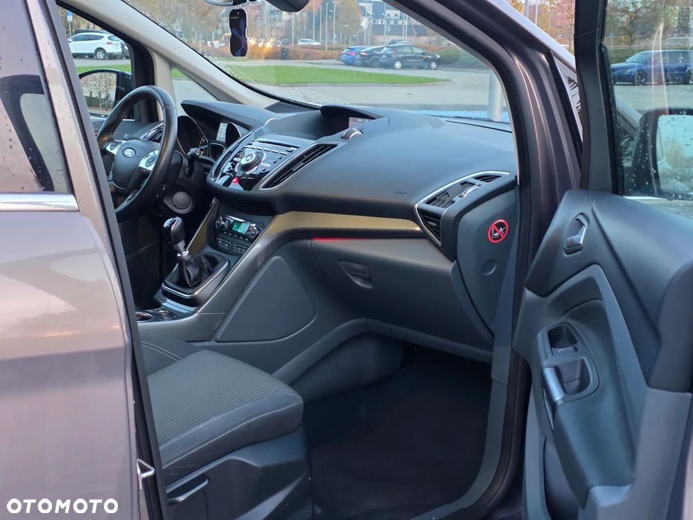 Ford C-MAX 1.6 EcoBoost Start-Stop-System Titanium - 24