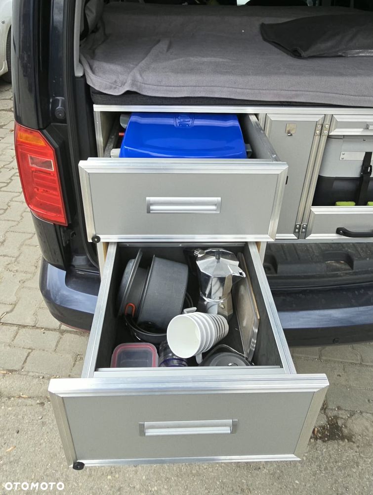 Volkswagen Caddy - 28