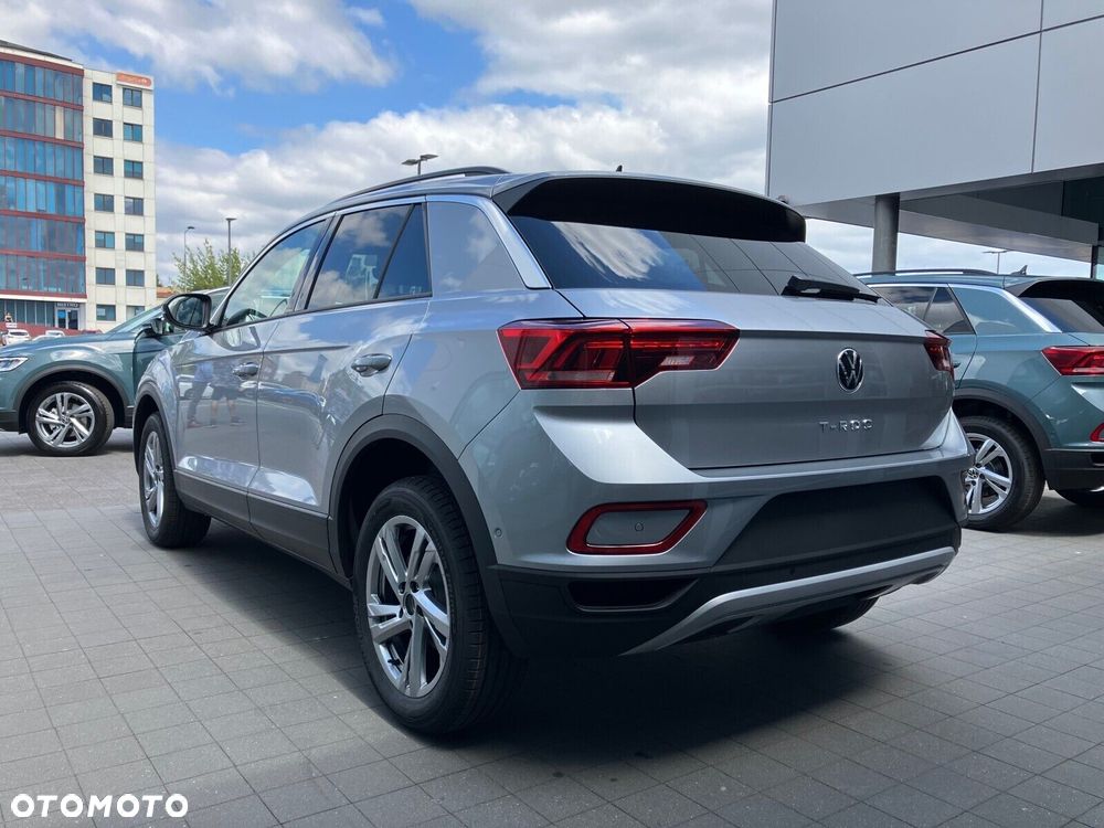 Volkswagen T-Roc - 7