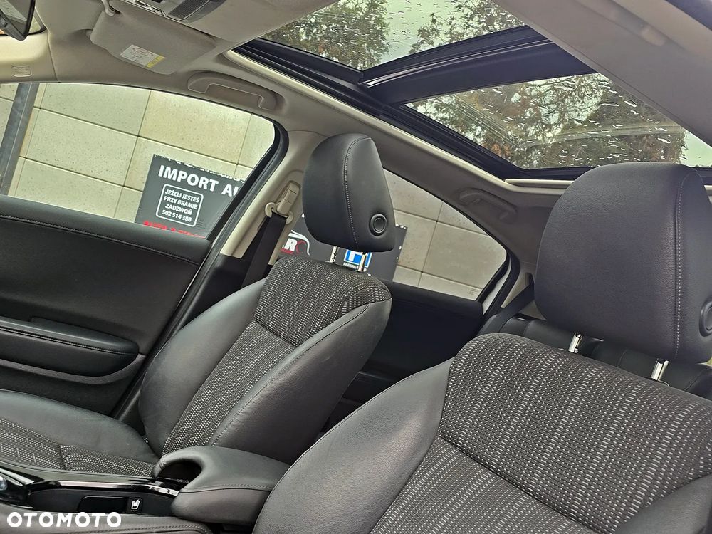 Honda HR-V 1.5 i-VTEC CVT Executive - 16