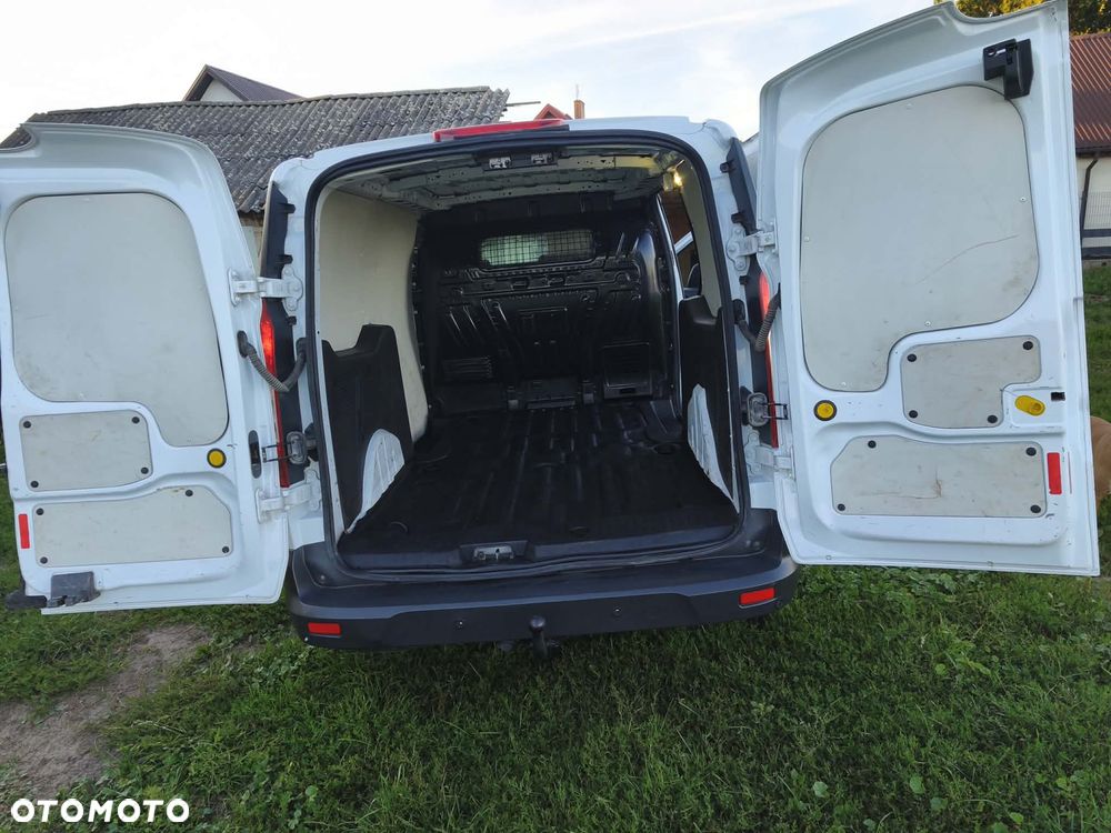 Ford Transit Connect - 8