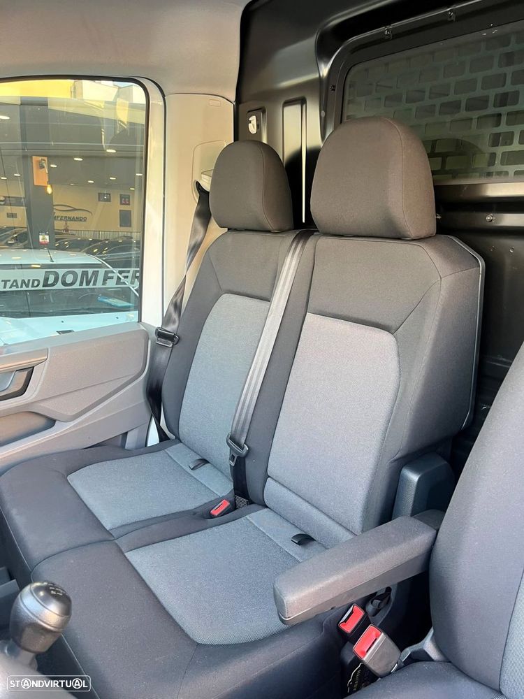 VW Crafter 35 2.0 TDI L4H3 Longo Tecto Alto - 14