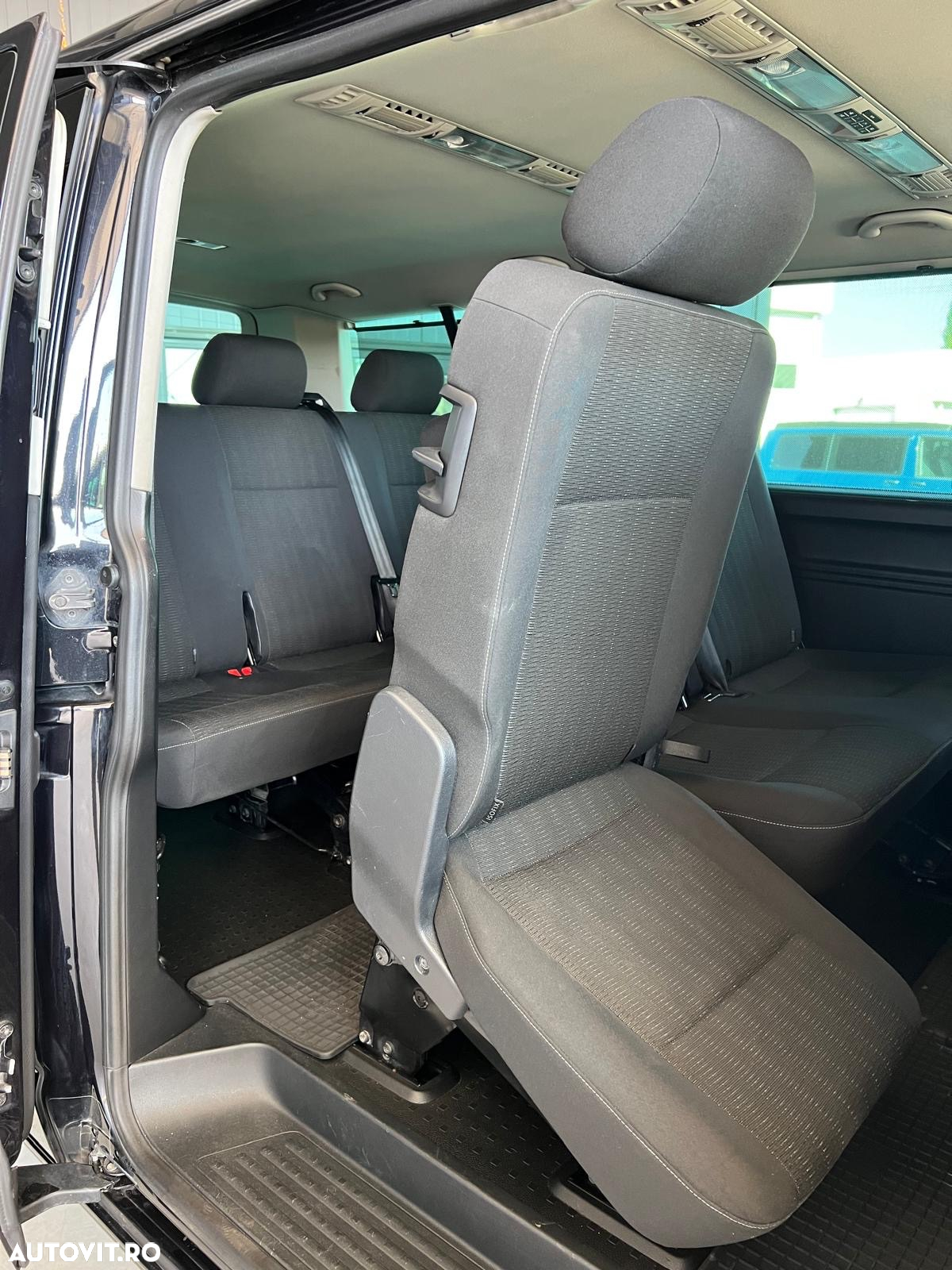 Volkswagen Caravelle T6 2.0 TDI LR Comfortline - 7