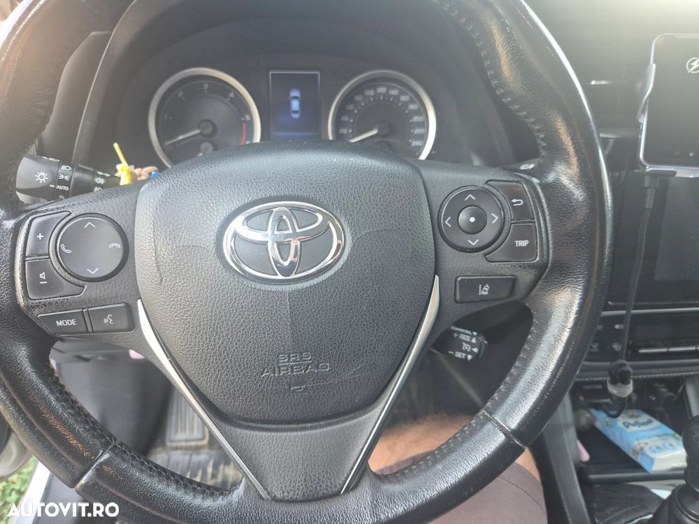 Toyota Corolla 2017 photo 4