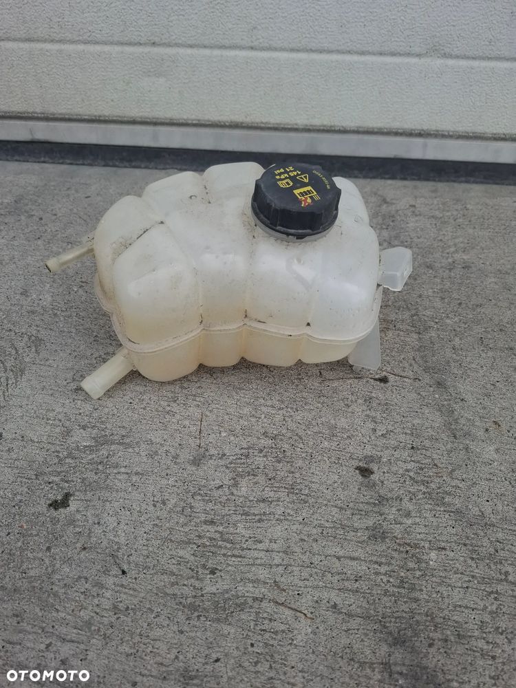 Ford Edge MK2- Zbiornik Wyrównawczy F2G3-8A080-BA - 2