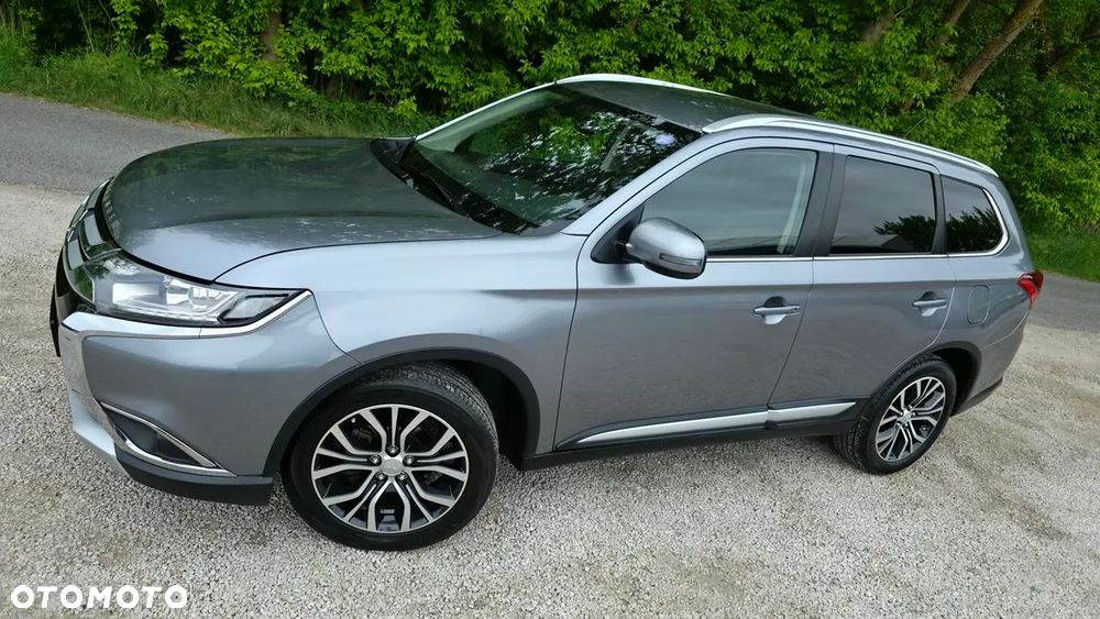 Mitsubishi Outlander 2.0 2WD CVT Edition - 17