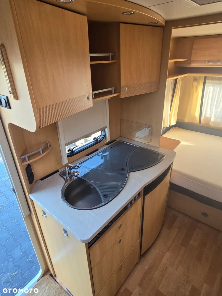 Dethleffs CAMPER - 18