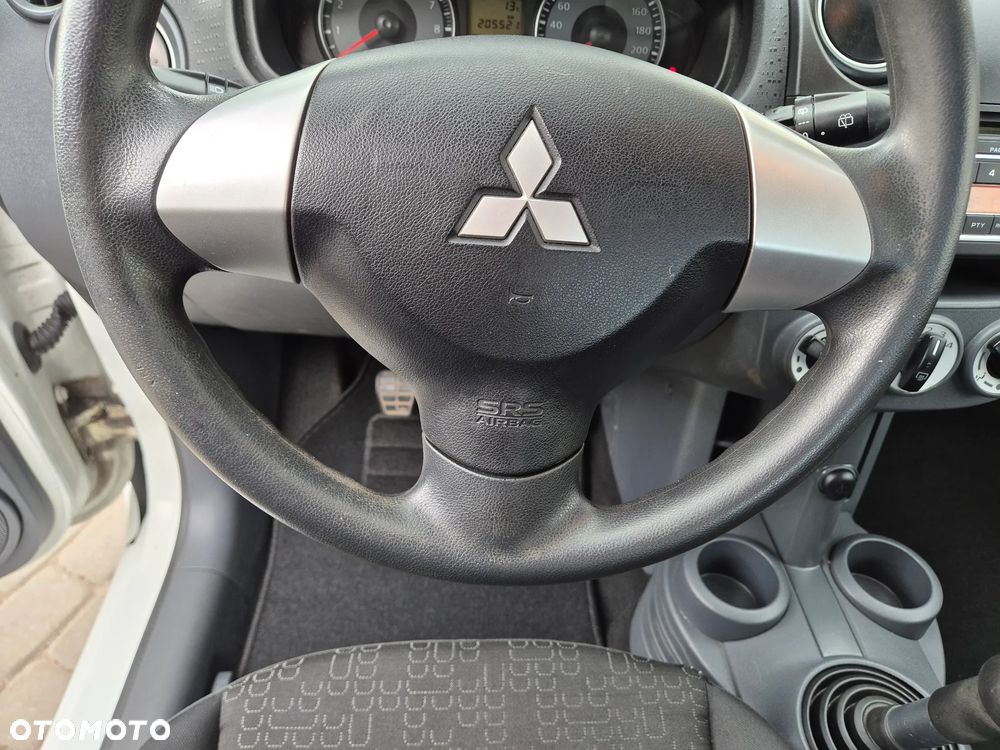 Mitsubishi Colt 1.1 - 19