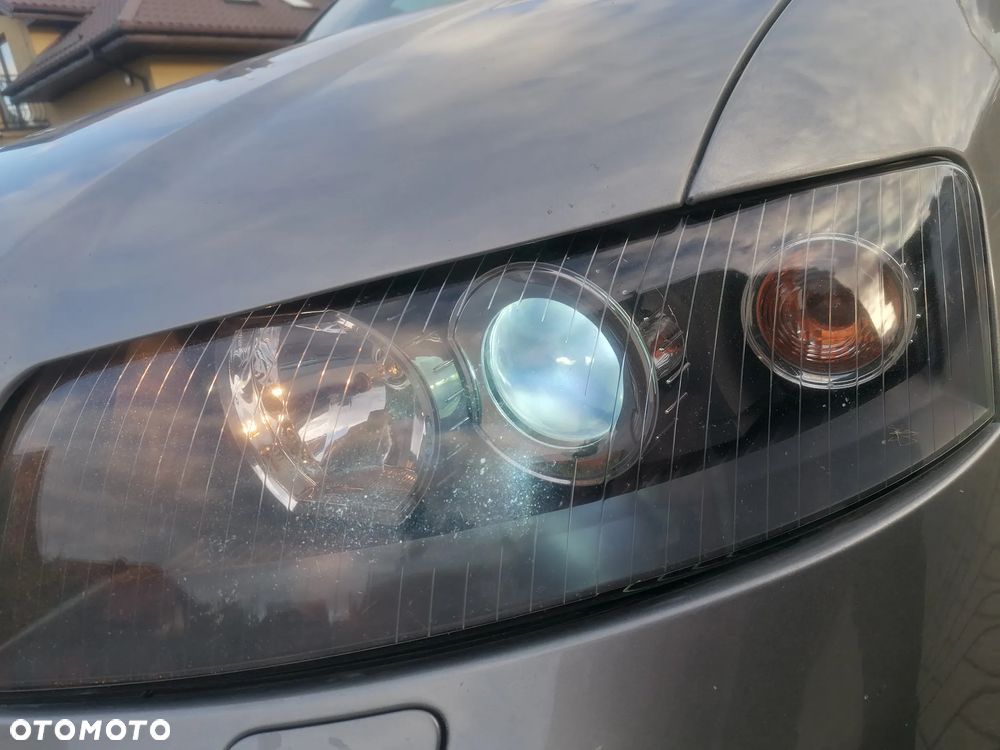 Audi A4 Avant - 33