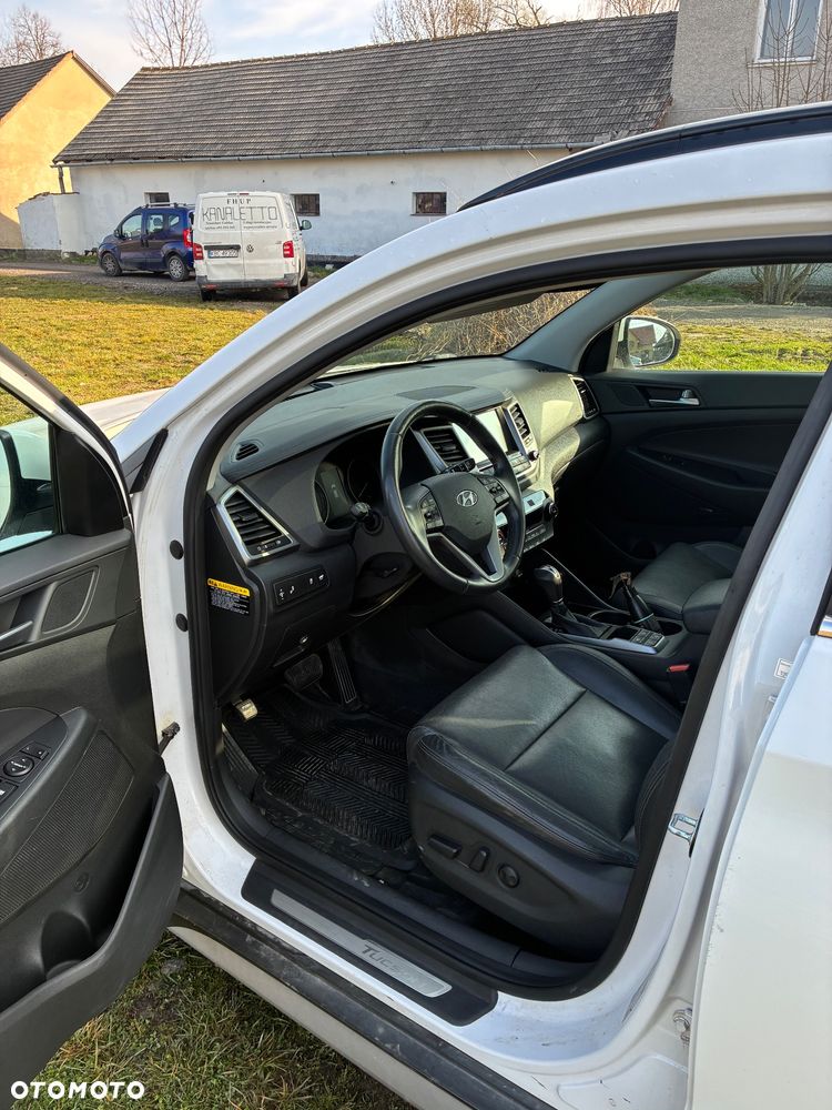 Hyundai Tucson - 17