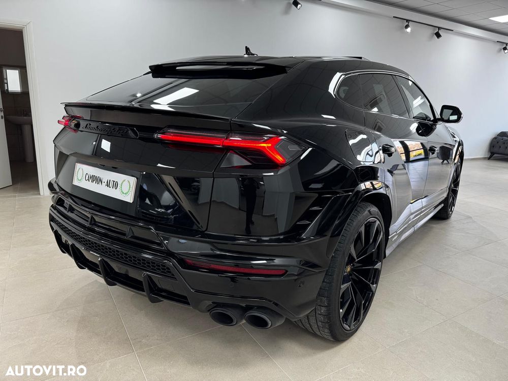 Lamborghini URUS - 5